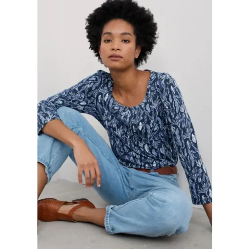 Seasalt Cornwall Penhollow Top in GOTS-Certified Organic Cotton Jersey | Women Tops